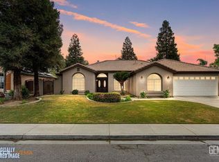 10723 Iron Creek Ave, Bakersfield, CA