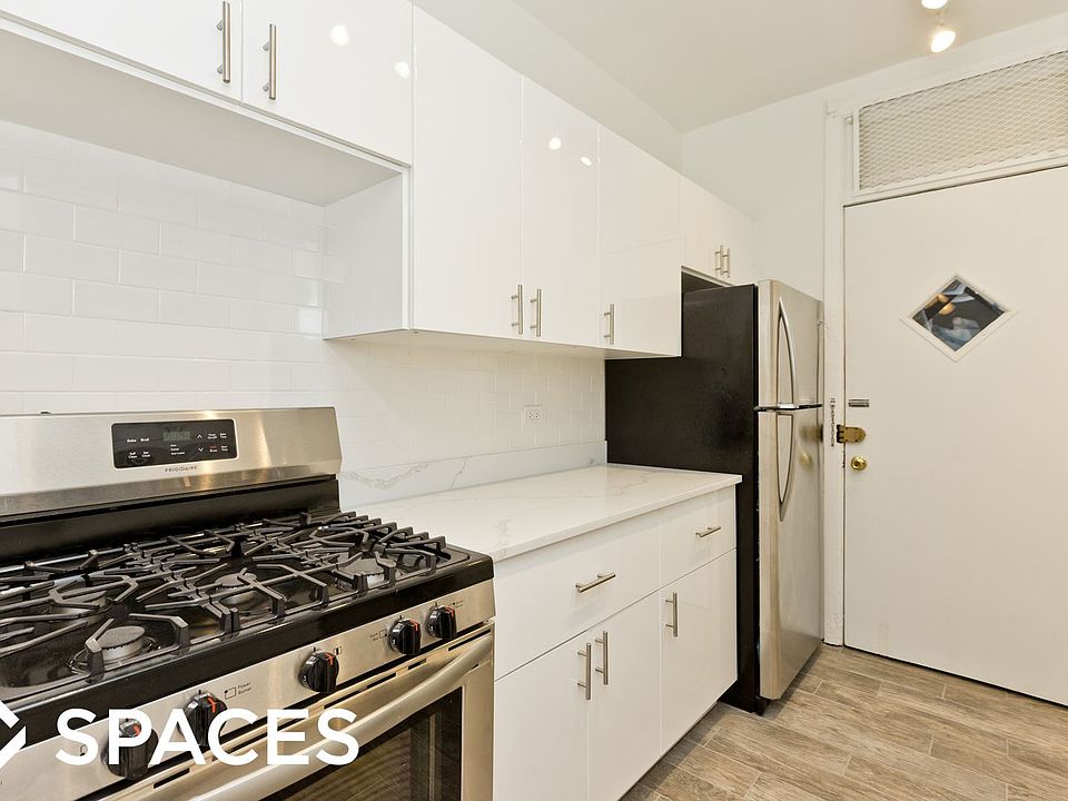 1st image of 738 W Aldine Ave #2EA