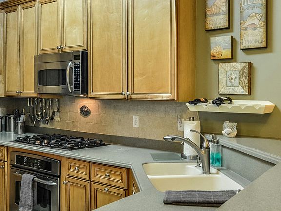 3rd image of 95078 Elderberry Ln