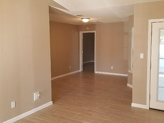 5th image of 5784 Hermosa Cir