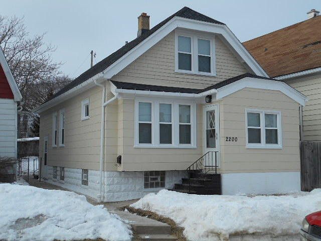 1st image of 2200 W Middlemass St