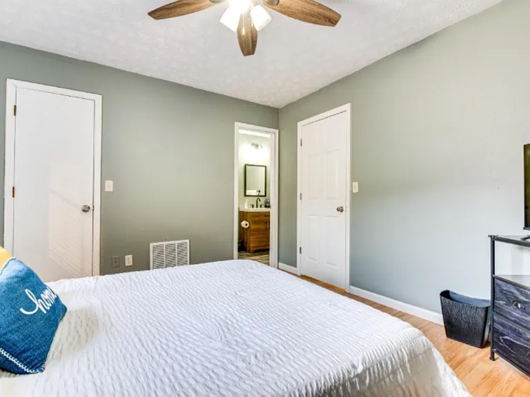 1739 Nutmeg St #1739 — Photo 9
