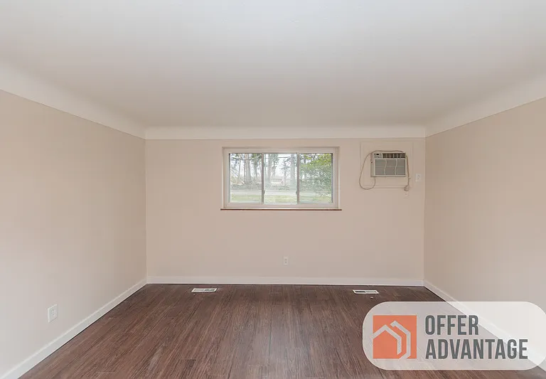 18725 Neff Rd #1 — Photo 6