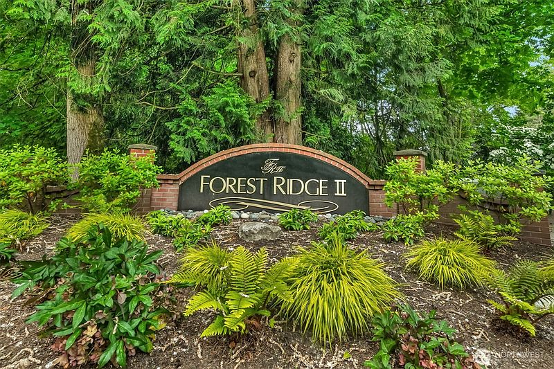 2nd image of 15454 SE 67th Street