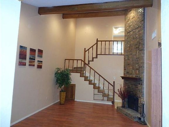 5th image of 217 McCarley Pl