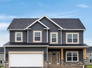 120 Rockdale Trl, Rochester, NY 14612
