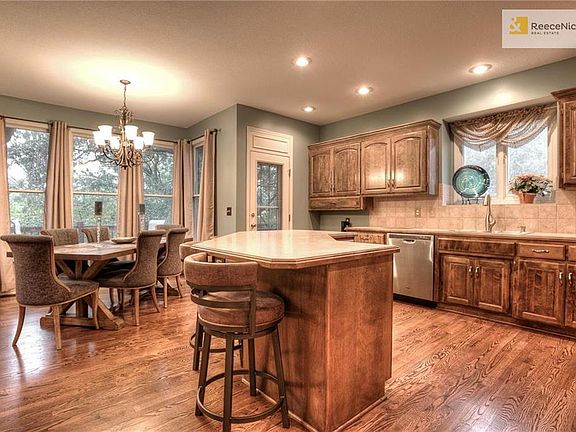 5th image of 6245 Northlake Dr