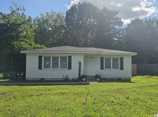 4841 Epperson Rd, Paducah, KY 42003