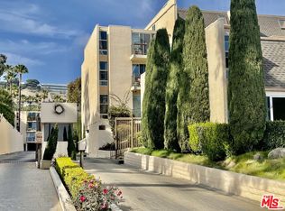 23901 Civic Center Way APT 134, Malibu, CA 90265