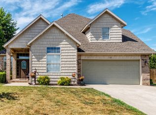 1105 E Lloyd St, Ozark, MO 65721