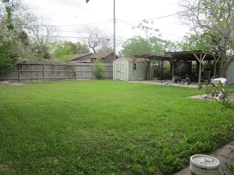 1st image of 10648 Emmord Loop