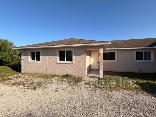 764 Gallo Ave S, Lehigh Acres, FL 33974