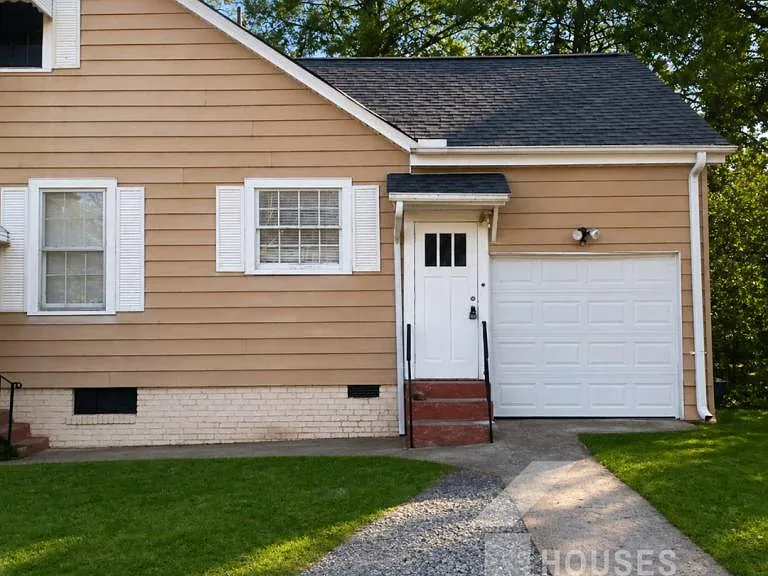 19 McMakin Dr — Photo 1