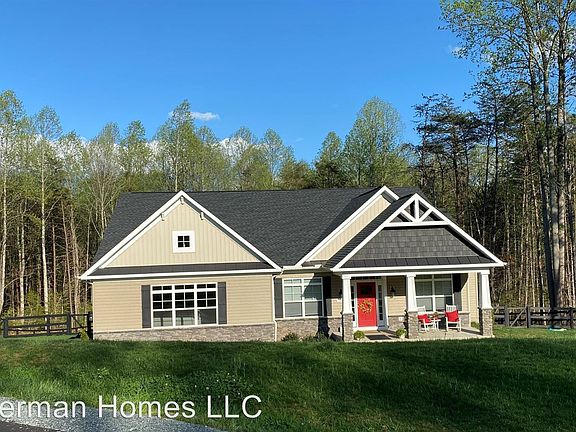 2nd image of 28 Avalon Ln