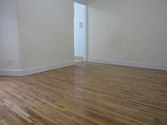 Rented by Alexander Hidalgo, Inc. | media 42