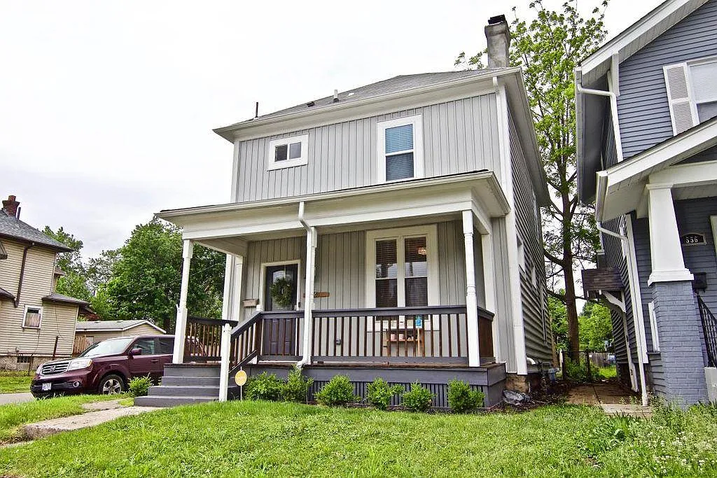 3 bed, 2.5 bath, 1500 sqft, $2,550 — Photo 2