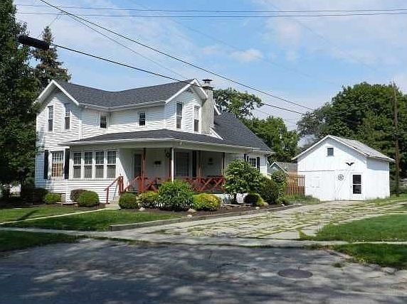 1st image of 306 N Main St