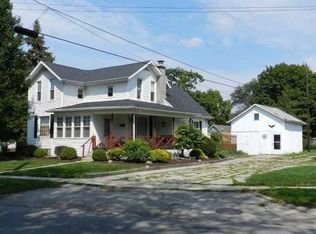 306 N Main St, Hicksville, OH 43526