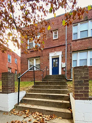3217 Dubois Pl SE #2 Photo 1