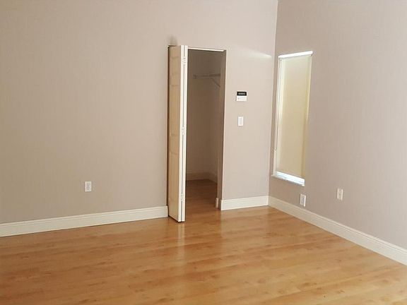 2nd image of 11229 NW 59th Ter