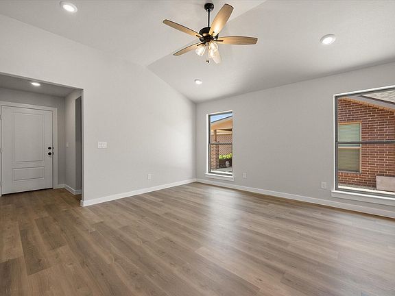 5th image of 308 E 26th St