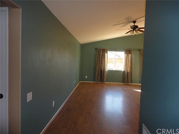 5th image of 1121 W Fruitvale Ave
