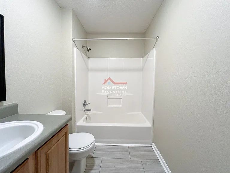 1106 Fretz St #A — Photo 10