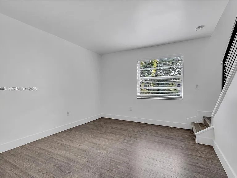 1114 S Douglas Rd #4 — Photo 9