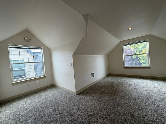 5th image of 1754 NE Lotus Dr