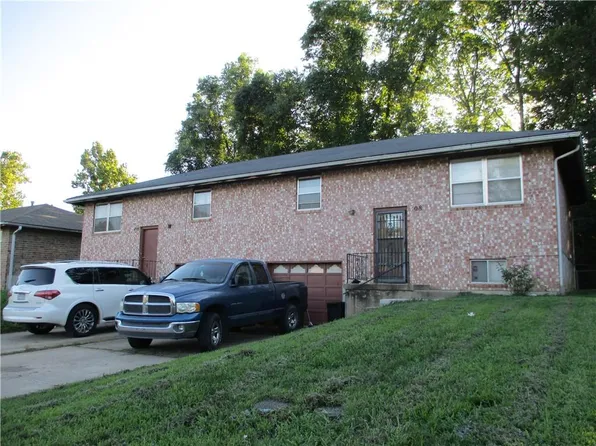 408 S 73rd Ter, Kansas City, KS 66111