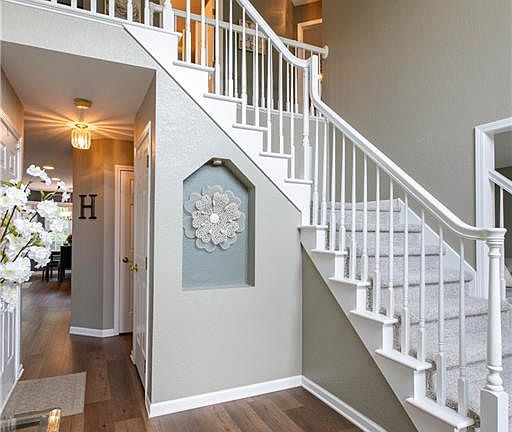 5th image of 26804 Riverford Dr