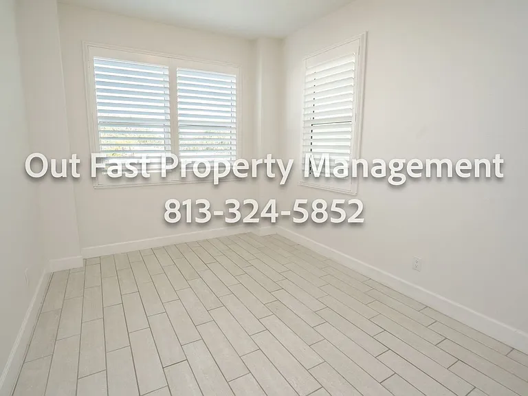 4859 W Prescott St — Photo 46