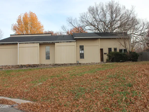 2101 Laura Cir, Joplin, MO 64801