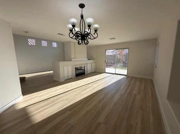 4537 Switchback St, North Las Vegas, NV 89031
