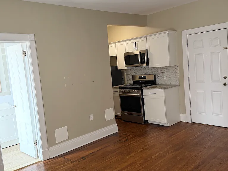 600 Willow Ave #9 — Photo 2