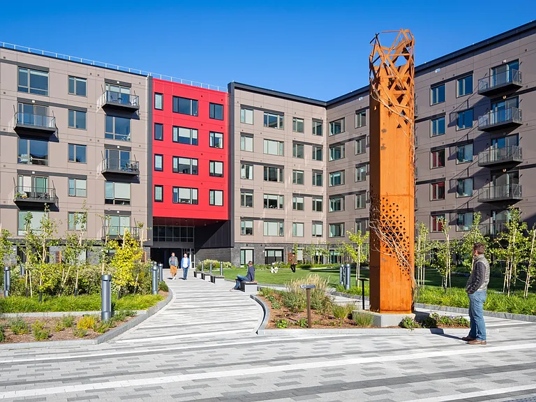 Clippership Apartments on the Wharf — Photo 7