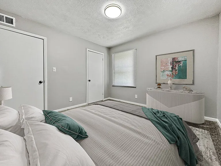 Cascade Oaks Apartments — Photo 11