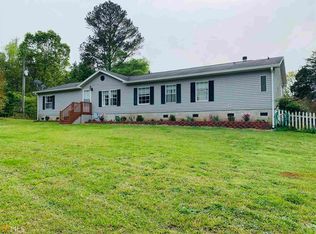 670 Yarbrough Mill Rd, Williamson, GA 30292