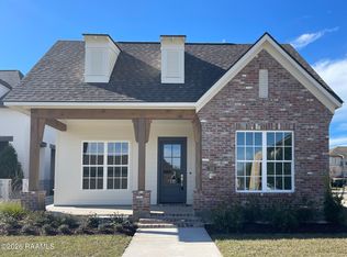 100 Keelingwood Ln, Lafayette, LA 70507