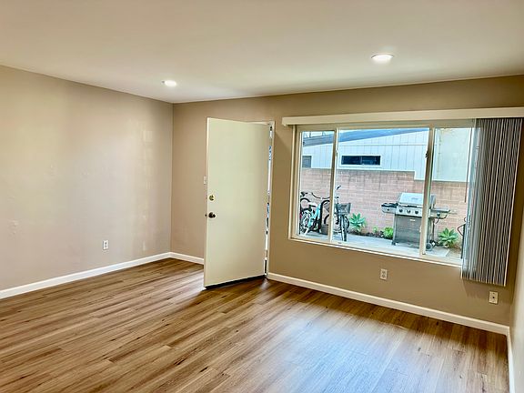 5th image of 3769 Jewell St Unit 2