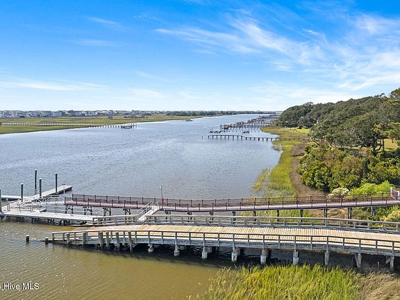 5th image of 1869 Oyster Harbour Parkway SW