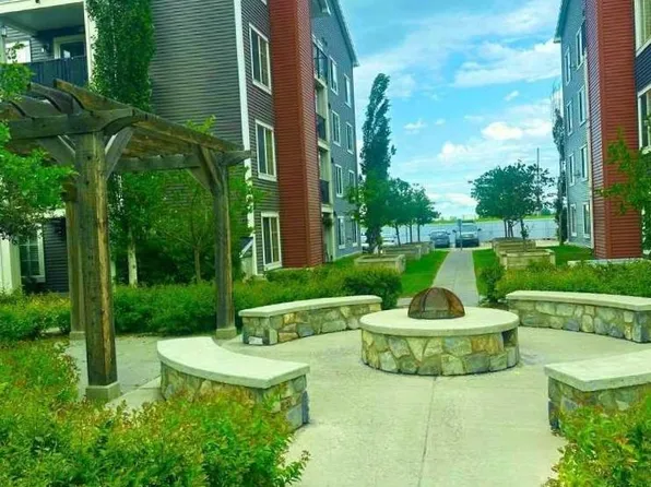 755 W Copperpond Blvd SE #5407, Calgary, AB T2Z 4R2