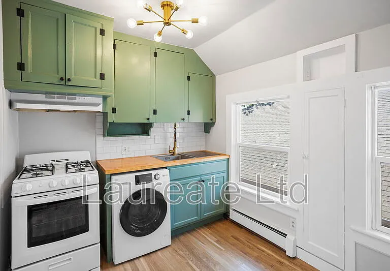 1432 Gaylord St #4 — Photo 7
