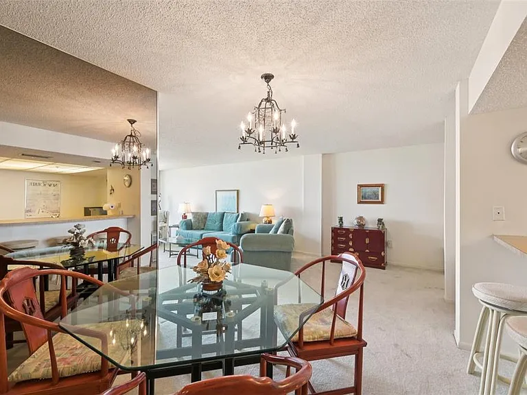 11 Sunset Dr #502 — Photo 27