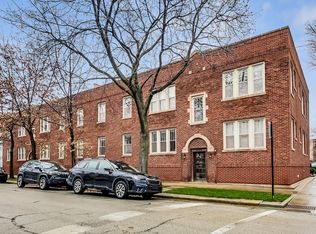 2236 W School St #1, Chicago, IL 60618