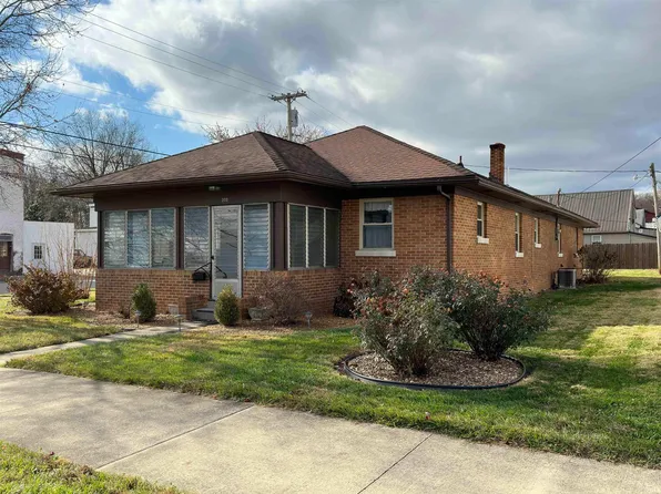 302 N Geiger St, Huntingburg, IN 47542
