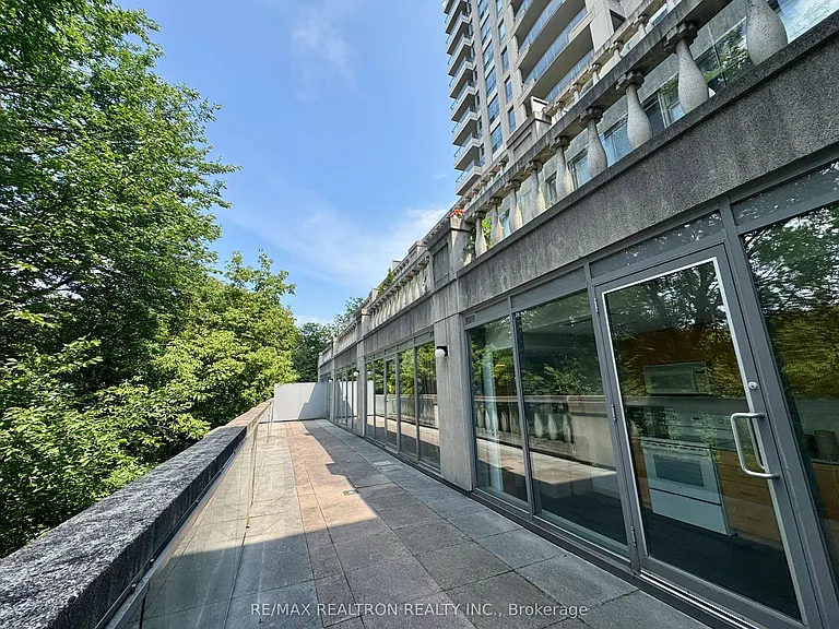 388 Bloor St E #1107 — Photo 38