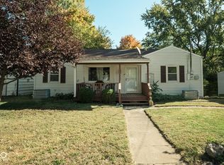 910 S Umbarger Rd, Muncie, IN 47304