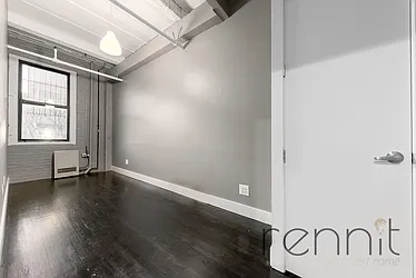 Rented by Rennit Inc.