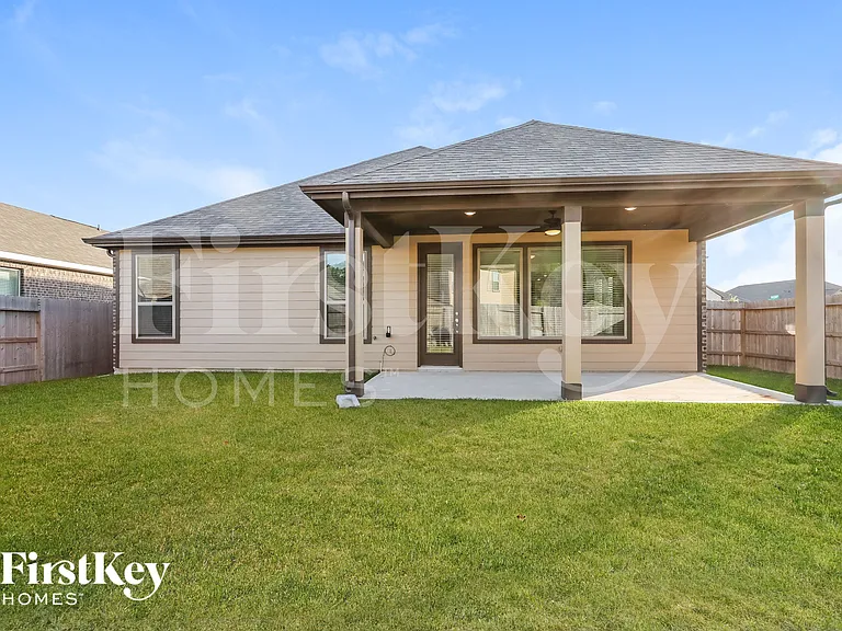 8757 Ute Creek Ln — Photo 15